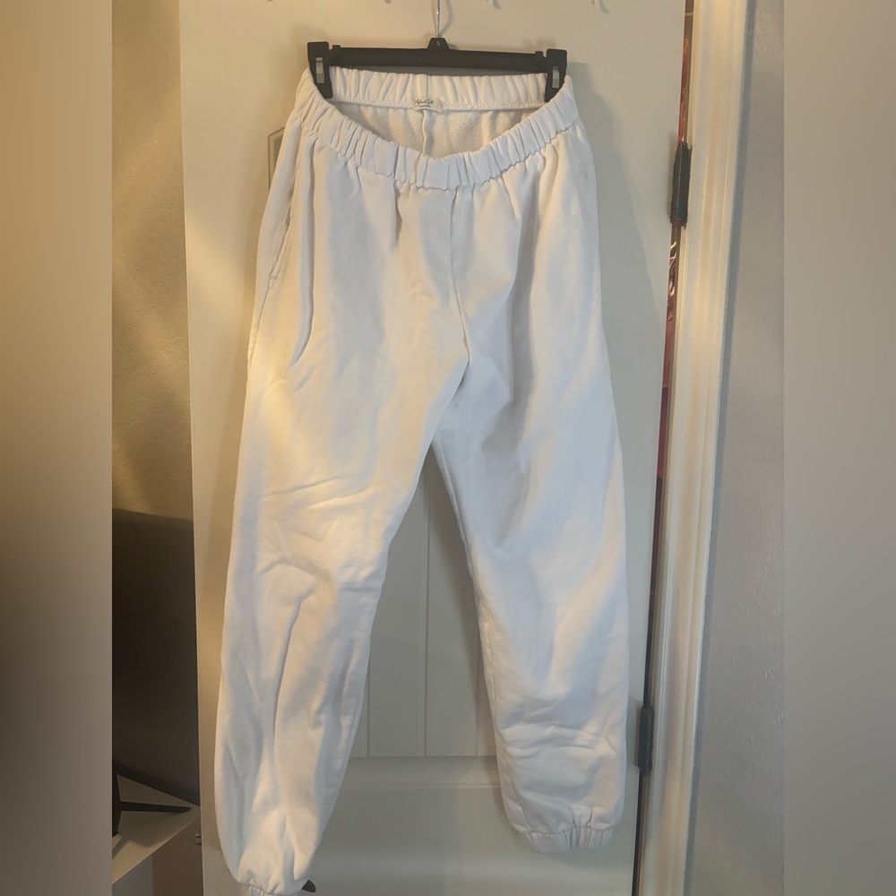 Brandy Melville sweatpants